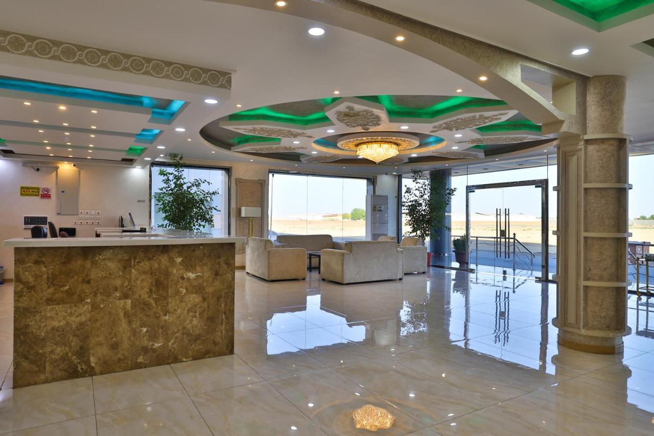 Moon Gate 2 Hotel Yanbu Buitenkant foto