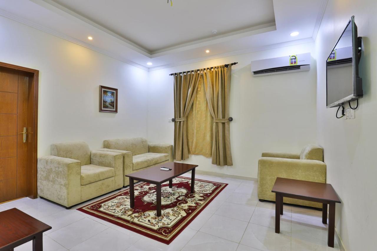 Moon Gate 2 Hotel Yanbu Buitenkant foto